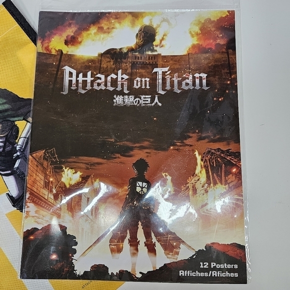 Funimation Attack on Titan Manga Poster Book Barnes & Noble Exclusive Tote Bag - Picture 2 of 6